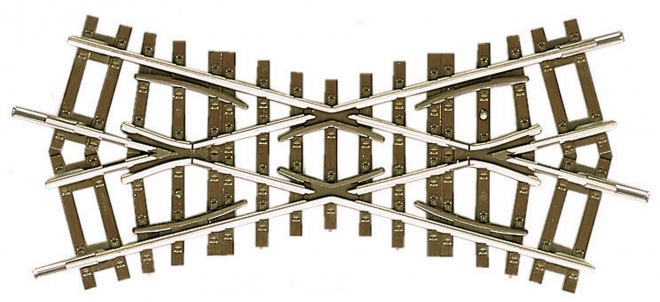 K30 crossing<br /><a href='images/pictures/Roco/22684.jpg' target='_blank'>Full size image</a>